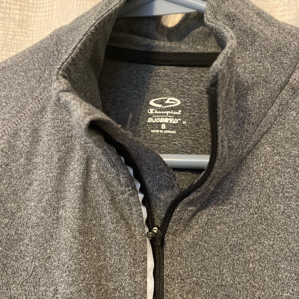 Champion pullover - Picture 3 of 5
